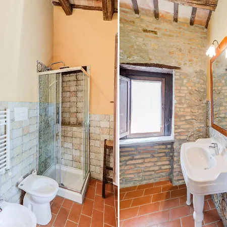 Σπίτι διακοπών Holiday Home In Mosciano Sant Angelo With Courtyard *